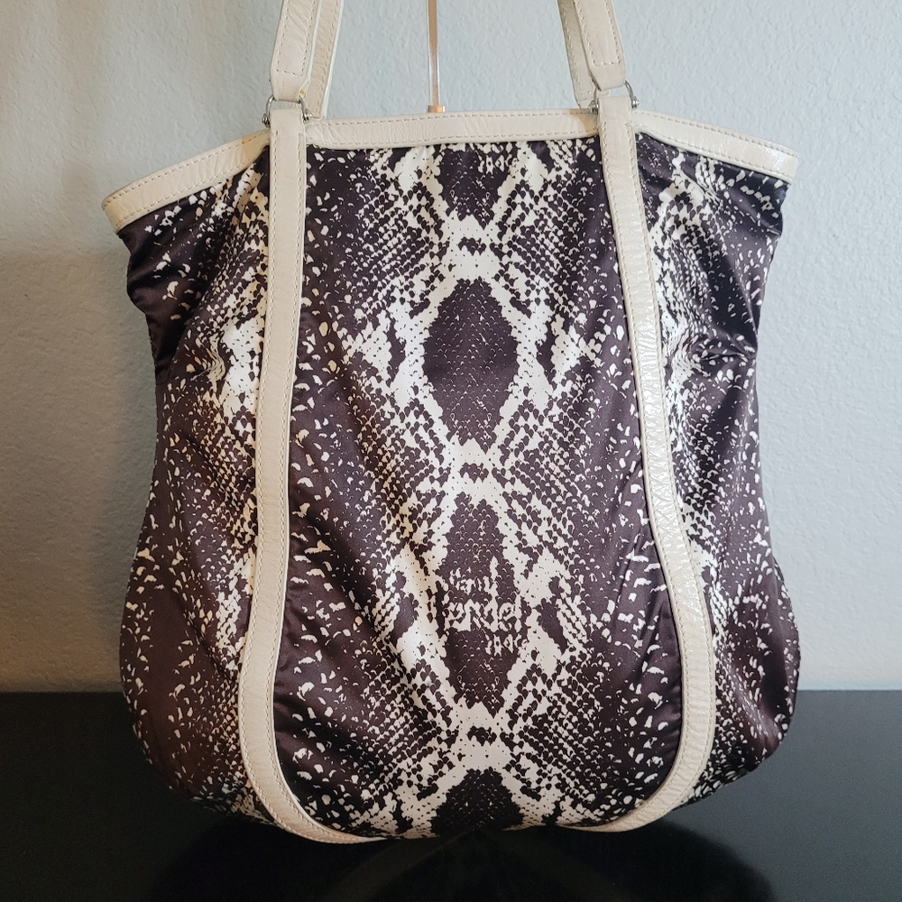 Henri Bendel Snake Print Handbag - Picture 3 of 13
